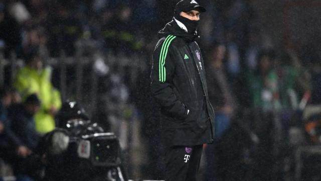 拜仁为何不换帅？高层躺平：没有挽救的办法和必要！